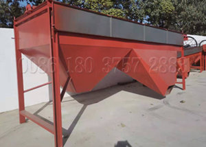 Fertilizer sieving equipment